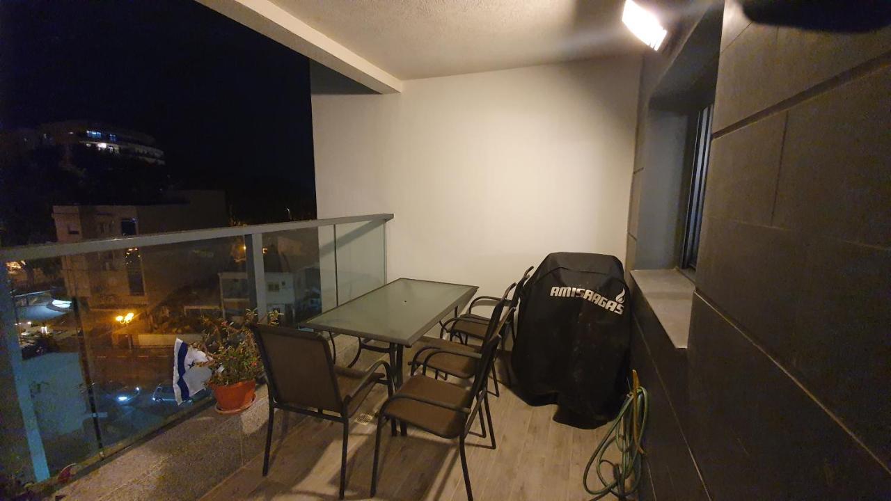 Tami Rooms Nahariya Extérieur photo